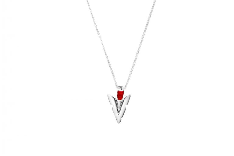COLLAR PUNTA DE LANZA AMARRES ROJO